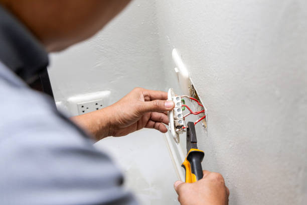 Best Electrical Outlet Repair  in Stamford, CT